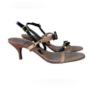 TORY BURCH KAILEY Tan Black Patent
Leather Heels